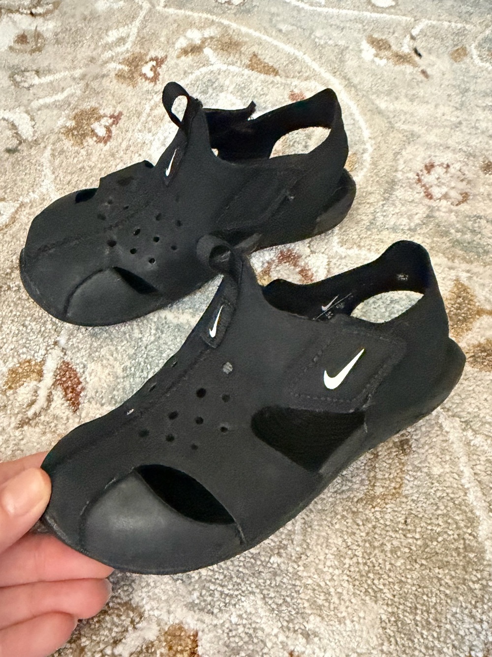 Nike Boys Water Sports Sandals Toddler Velcro Sunray Protect 2 Beach Pool Hiking